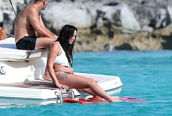 Charlotte Crosby sexy