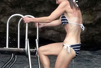 Emilia Clarke nude and sexy