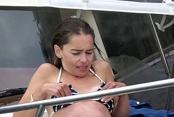Emilia Clarke nude photos