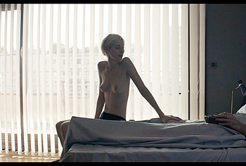 Elizabeth Debicki nude video