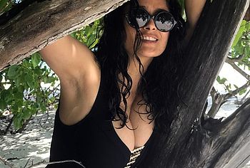 Salma Hayek nude photos
