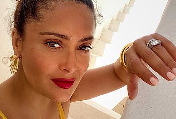 Salma Hayek nude sex