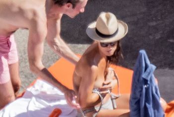 Pippa Middleton nude topless