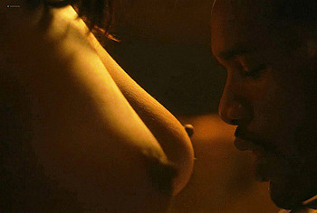 Elarica Johnson nude tits