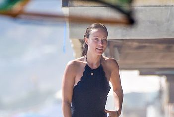 Olivia Wilde lesbian sex