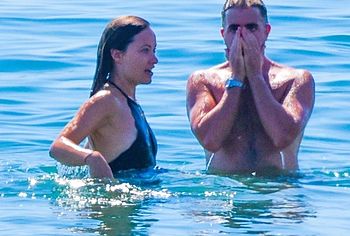 Olivia Wilde nipslip