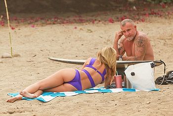 AnnaLynne McCord booty shots