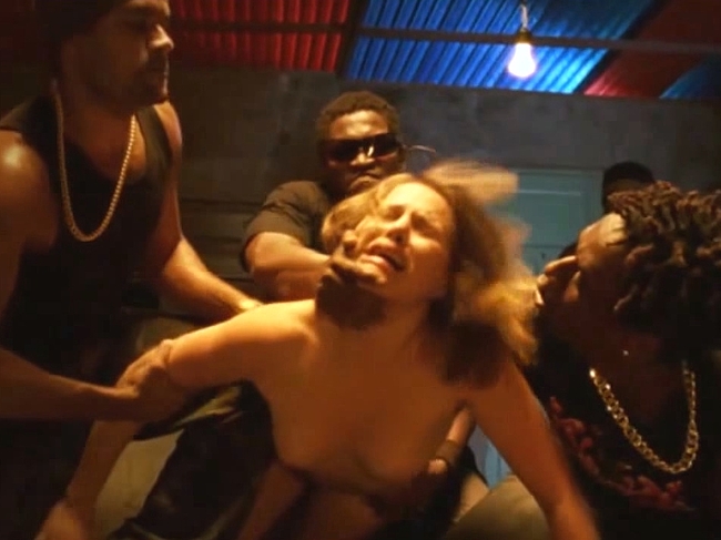 Leticia Colin rough sex