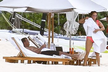 Jennifer Lopez exposed