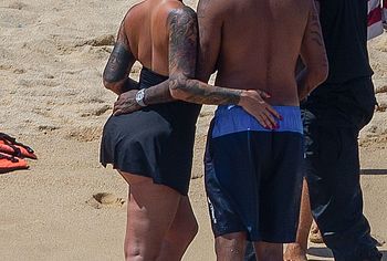 Amber Rose booty shots