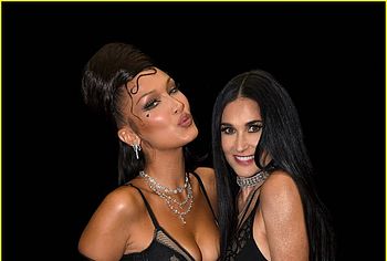 Demi Moore leaked nude pics