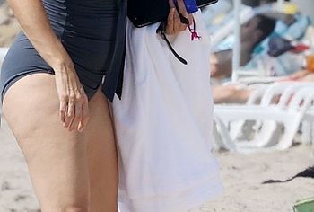 Jennifer Garner nipples