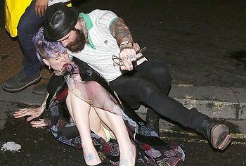 Kelly Osbourne pussy