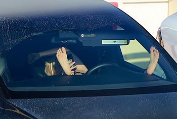 Ariel Winter naked pics