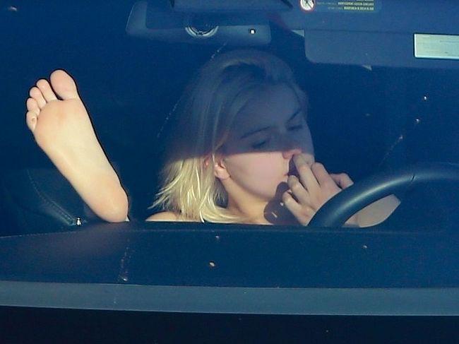 Ariel Winter nude sex