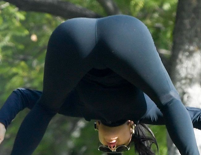 Nicole Scherzinger nude photos