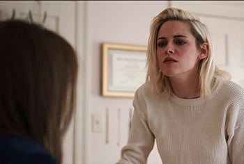 Kristen Stewart lesbian sex video