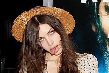 Kemp Muhl drunk