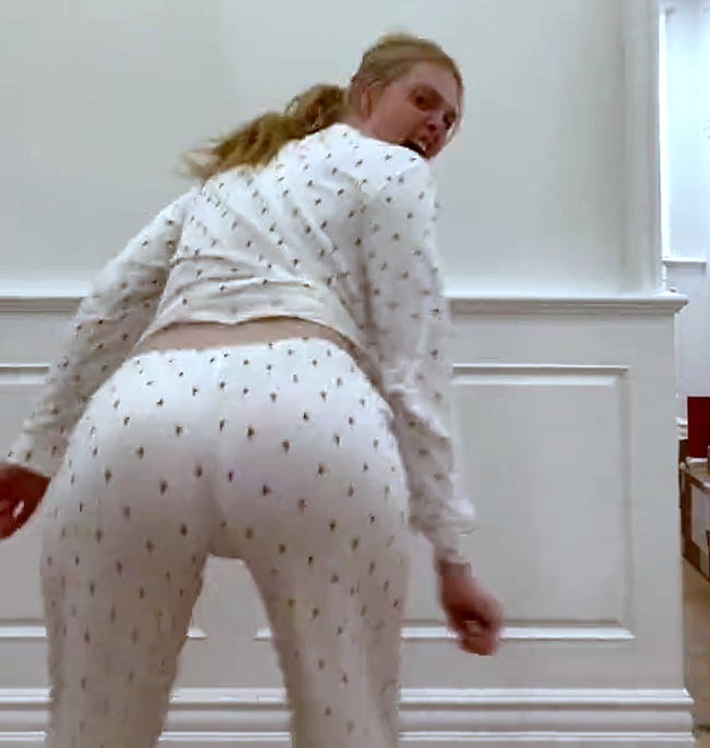 Elle Fanning ass twerking