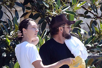 Vanessa Valladares icloud sextape leaks