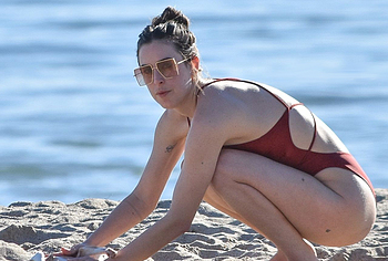 Scout Willis beach photos