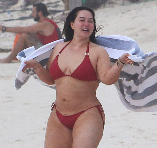 Chiquis Riviera pussy photos