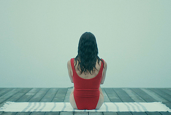 Aubrey Plaza bikini movie