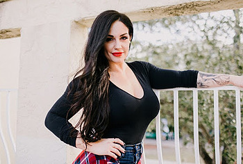 Celeste Bonin nipslip