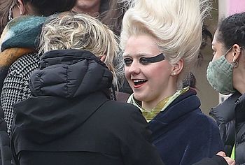 Maisie Williams sexy