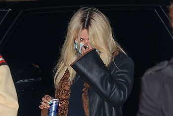 Selena Gomez pussy pics