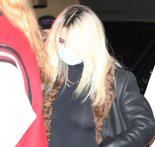 Selena Gomez topless shots