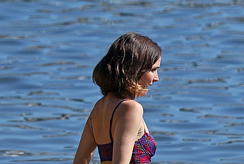 Rose Byrne bikini beach photos