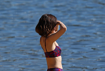 Rose Byrne butt shots