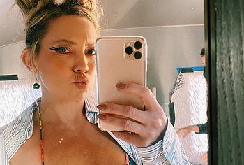 Kate Hudson tits nude