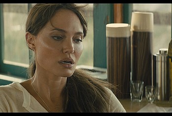 Angelina Jolie hot