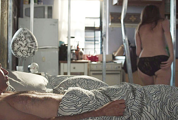 Allison Williams topless