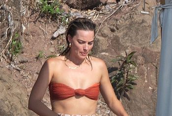 Margot Robbie bikini shots