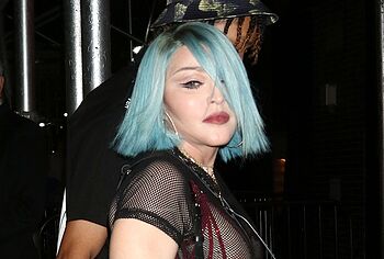 Madonna nipslips