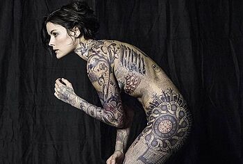 Jaimie Alexander naked shots