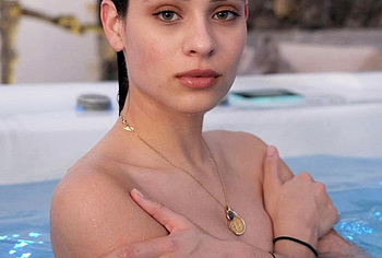 Daniela Melchior naked