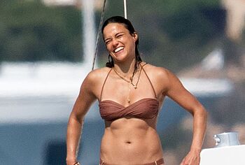 Michelle Rodriguez nipslips