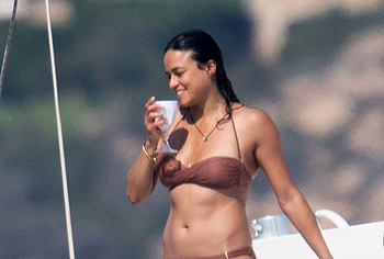 Michelle Rodriguez nude