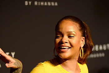 Rihanna nipples