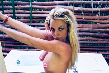 Britney Spears nude pussy pics
