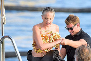Sharon Stone paparazzi