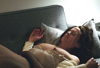 Elizabeth Reaser erect nipples