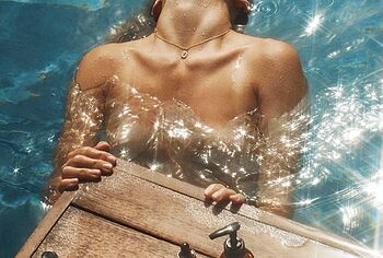 Olivia Wilde naked shots