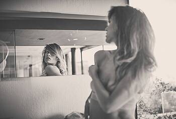 Olivia Wilde topless