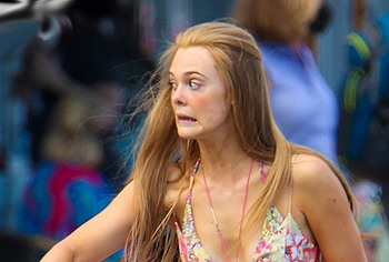 Elle Fanning pussy photos