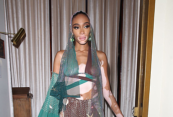 Winnie Harlow nipslips